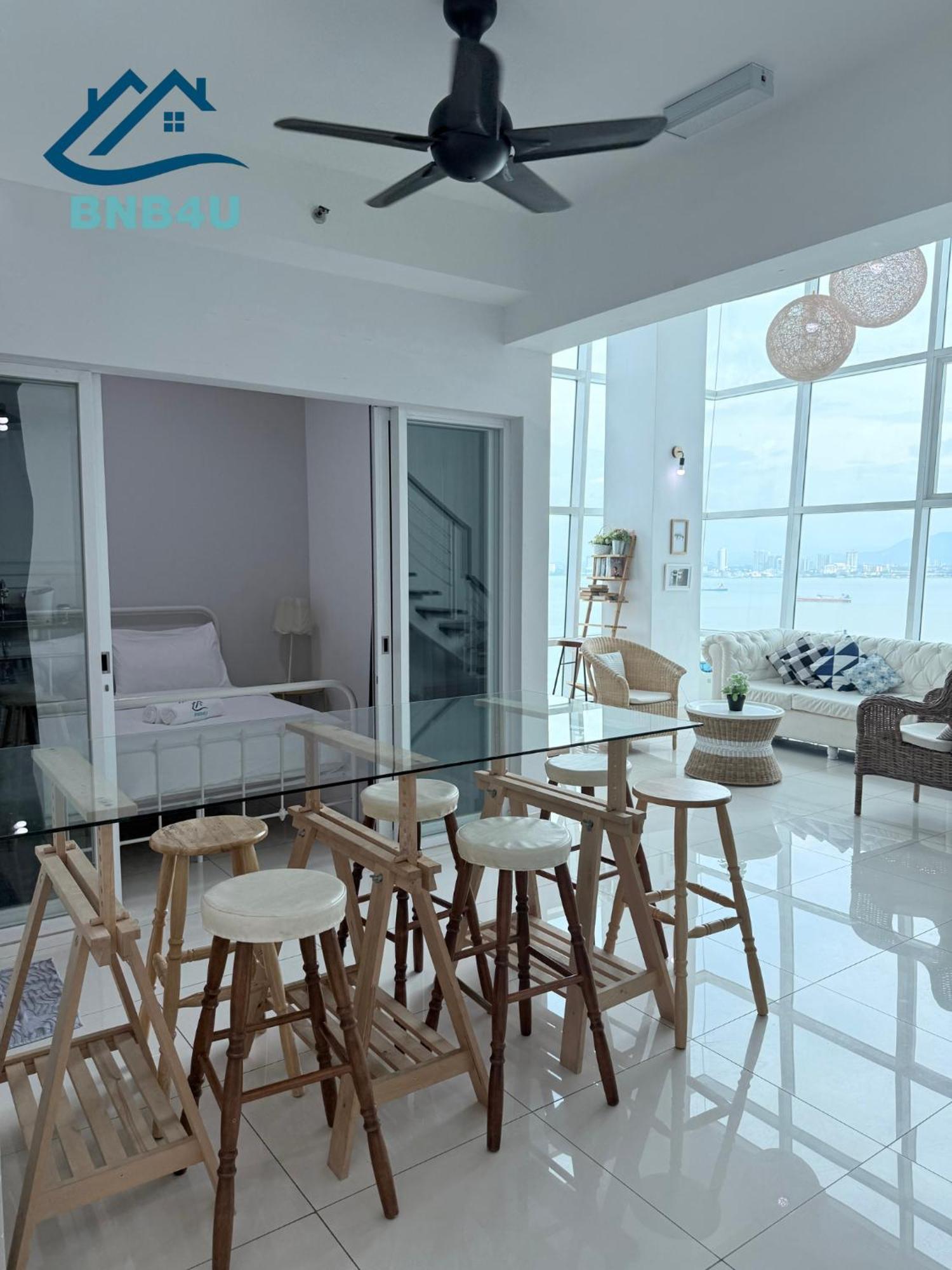 Duplex Seaview Comfort Stay In City By Iz George Town Extérieur photo